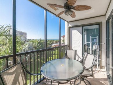 3rd Floor, Garden View Condo, steps to beach Siesta Key
